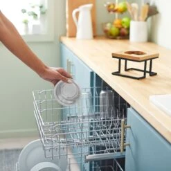 Frisco Premium Wood Elevated Single Dog & Cat Bowl -The Pet Haven Shop 331493 PT6. AC SS1800 V1657656892